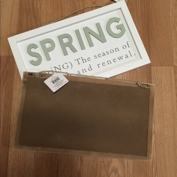 Spring Decor - Picture 2 of 2